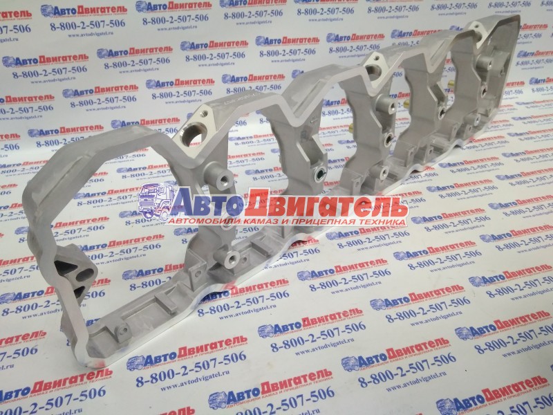 Рамка клапанной крышки 4938657, 4938658, 4899257 Cummins 6ISBe