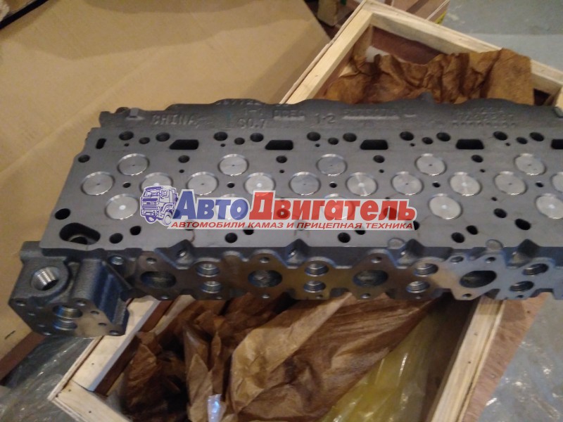 Головка блока цилиндров в сборе 3922041, 3973493, 4938632, 3936153, 3936152 Cummins 6CT С220,245,300